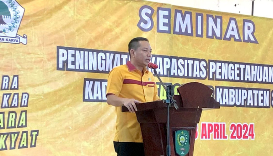 Buka Acara Seminar, Ketua DPD Golkar Siak Sampaikan Kepada Kader Untuk Pilkada Siak Mendatang